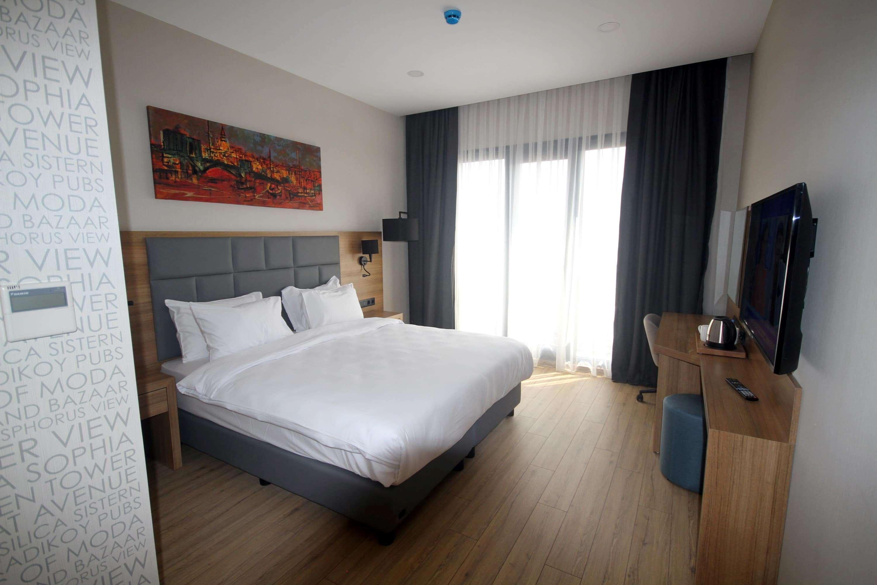 Готель Tryp By Wyndham Istanbul Atasehir Екстер'єр фото